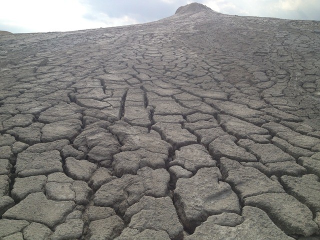dry-land-muddy-volcanes-dry-land-soil-erosion
