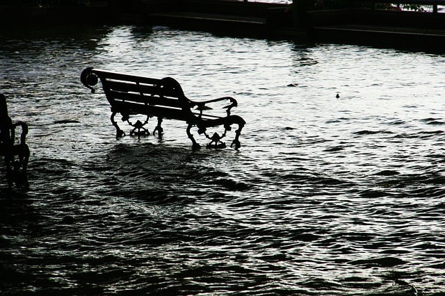 flood-seat-chair-bench-water