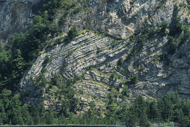 folded-strata-plate-tectonics