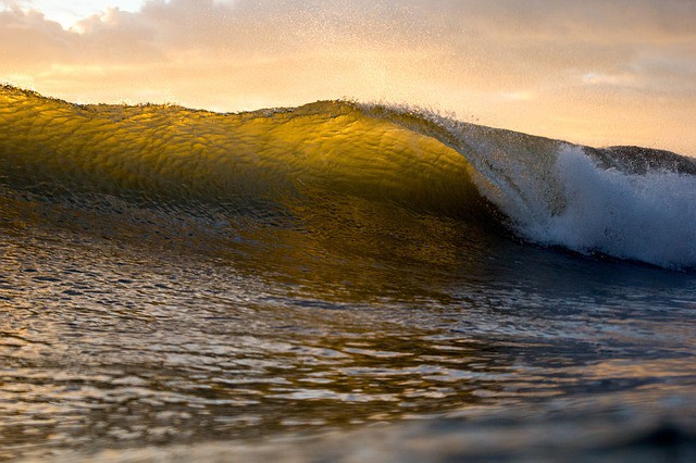 wave-ocean-water-powerful-splash