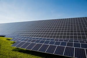 photovoltaic-solar-cells-current