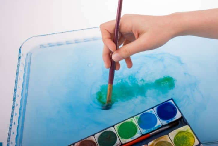 Does Paint Dissolve in Water? (Enamel, Acrylic, Latex)