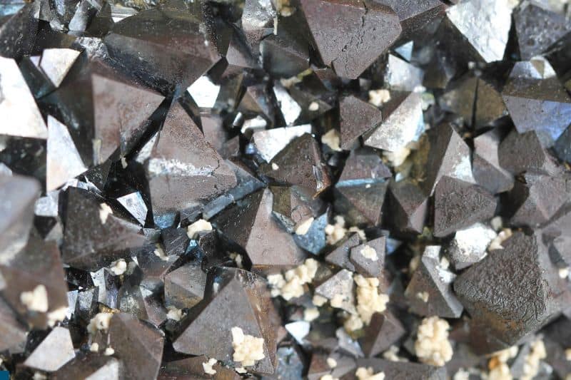 magnetite-mineral